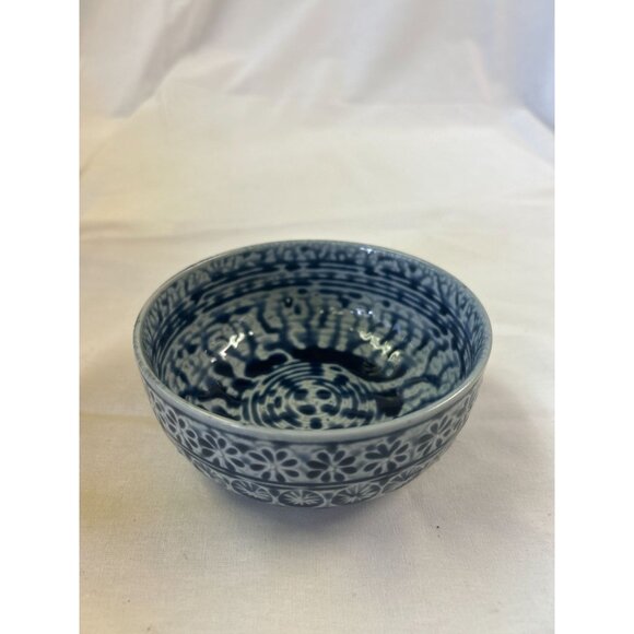 Handmade Blue & White Ceramic Bowl With Floral & Wave Patterns - Picture 1 of 2